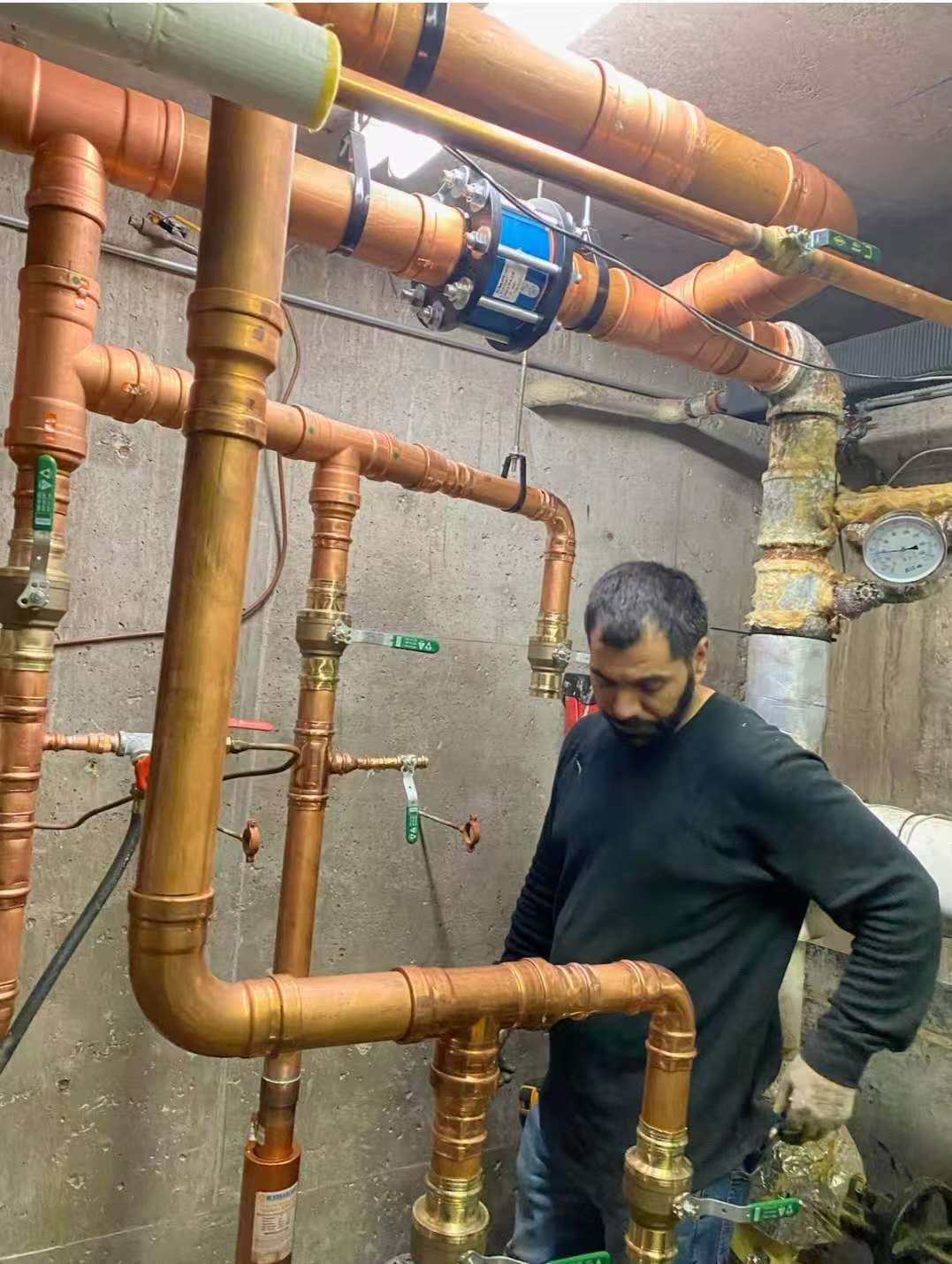 Underground water main